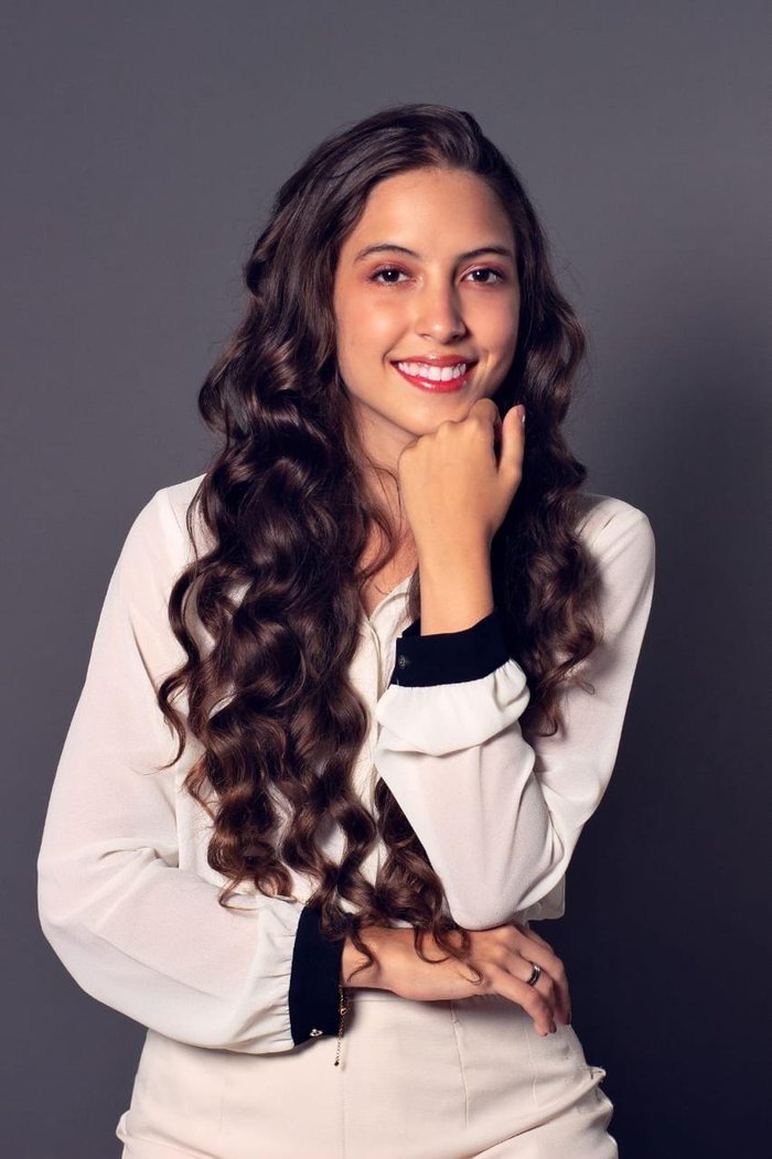Dra. Queren Lara Albano